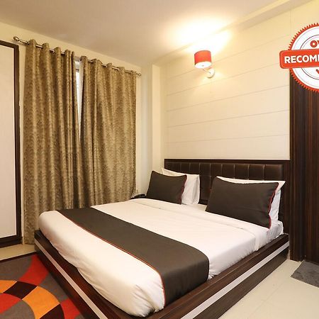 Kakarmatha Collection O 45990 Premiere Villa المظهر الخارجي الصورة