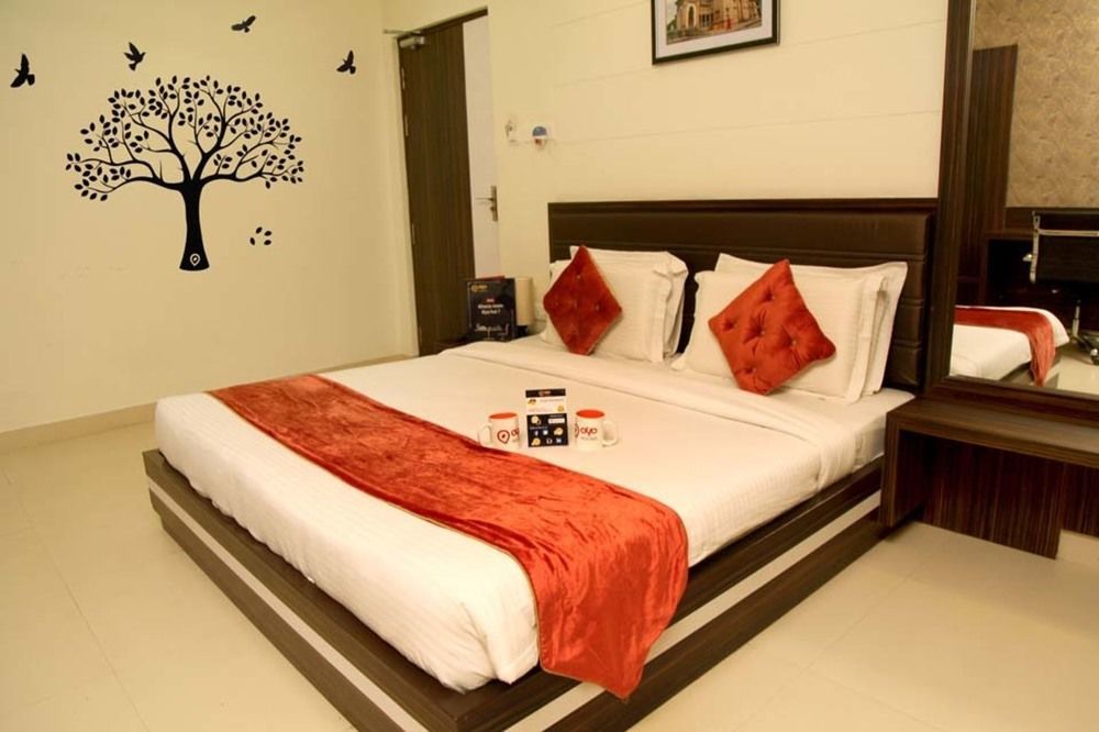 Kakarmatha Collection O 45990 Premiere Villa المظهر الخارجي الصورة