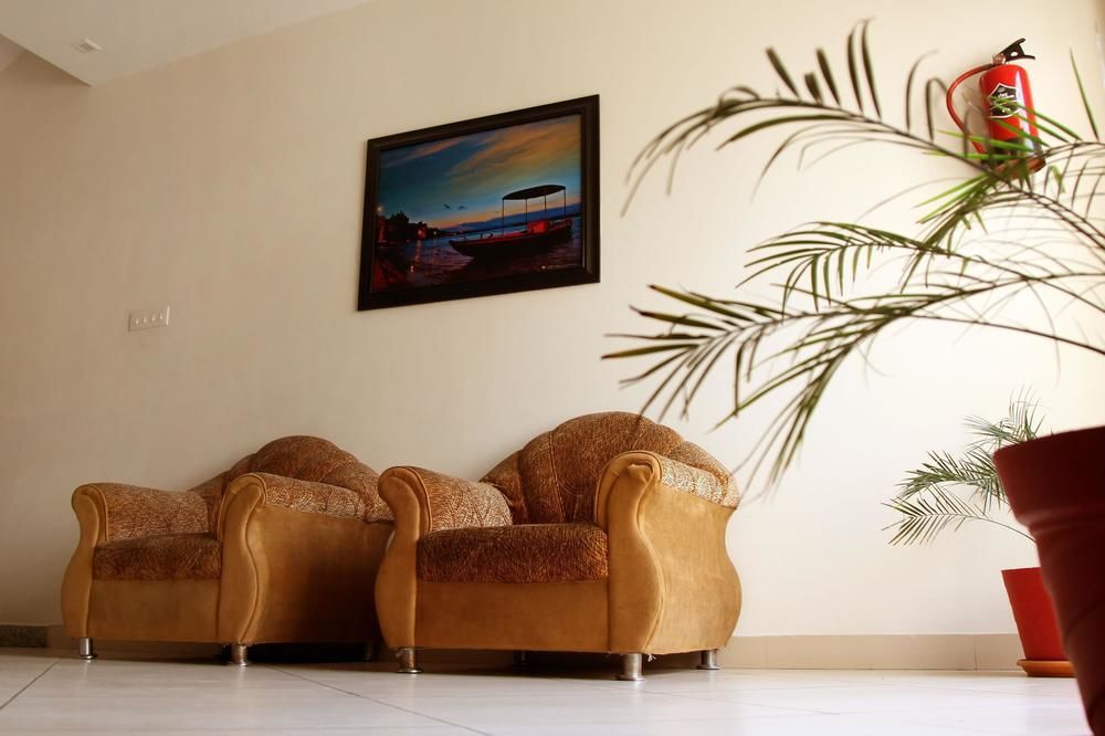 Kakarmatha Collection O 45990 Premiere Villa المظهر الخارجي الصورة
